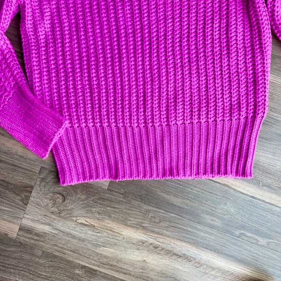 Lumière Small Bright Fuchsia Chunky Knit Balloon Sleeve Sweater - Picture 8 of 12